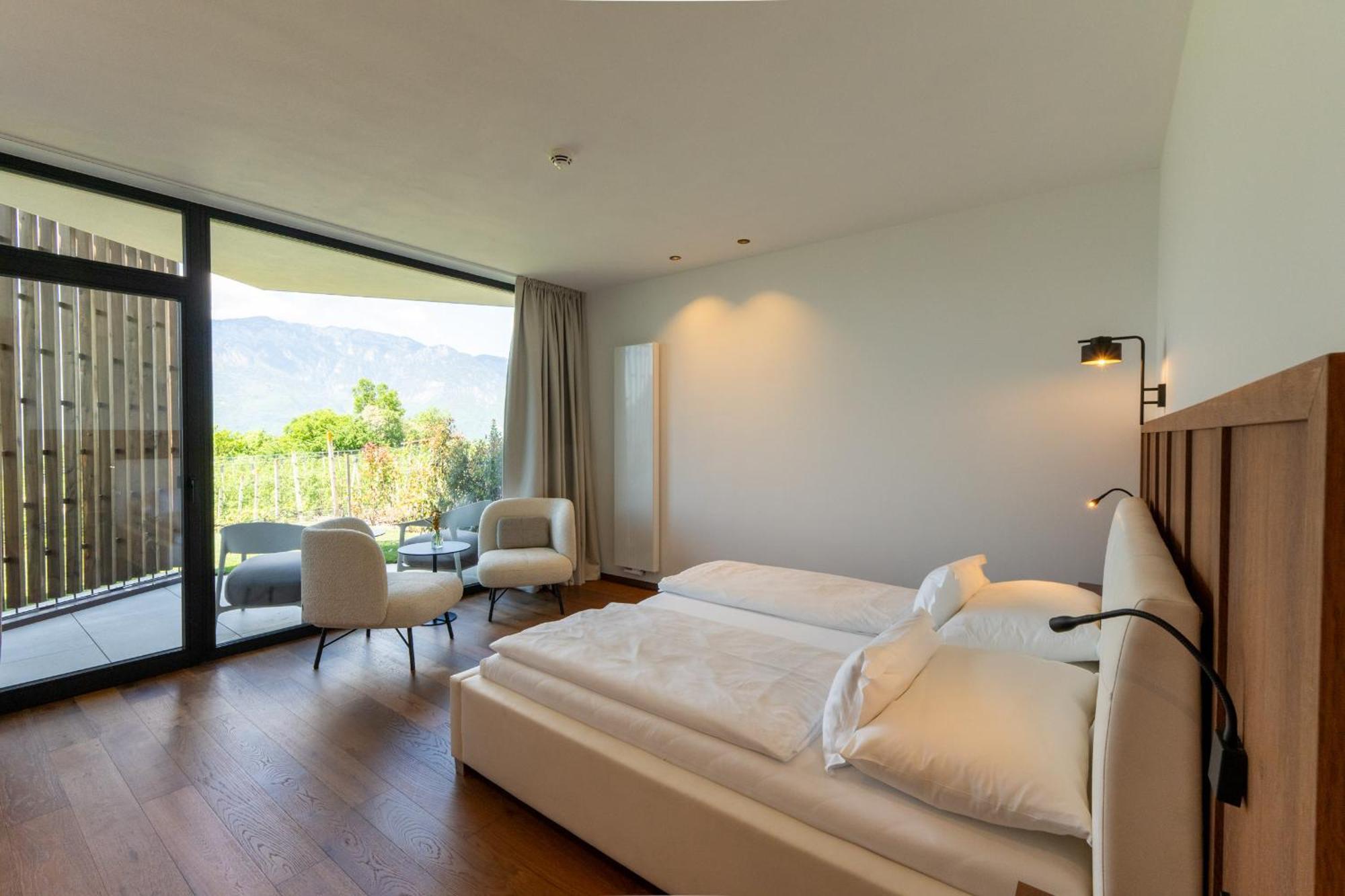 מונטניה Hotel Tenz 2025 מראה חיצוני תמונה